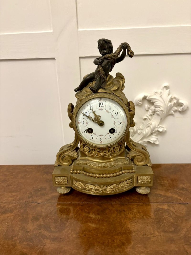 Antique Victorian French Quality Ornate Ormolu and Bronze Mantle Clock - Image 8